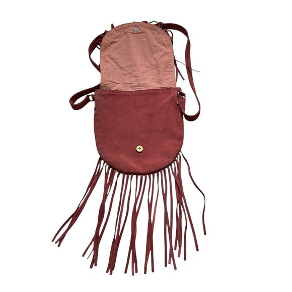 Alternative Suede Fringe Rust Crossbody Purse Bag - Picture 3 of 10